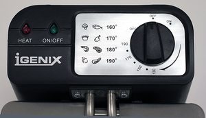 Igenix IG8035 Deep Fat Fryer's controls.